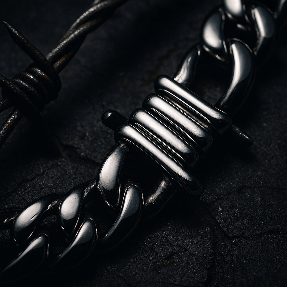10MM Barbed Wire Link Chain | Half Hearted Jewelry