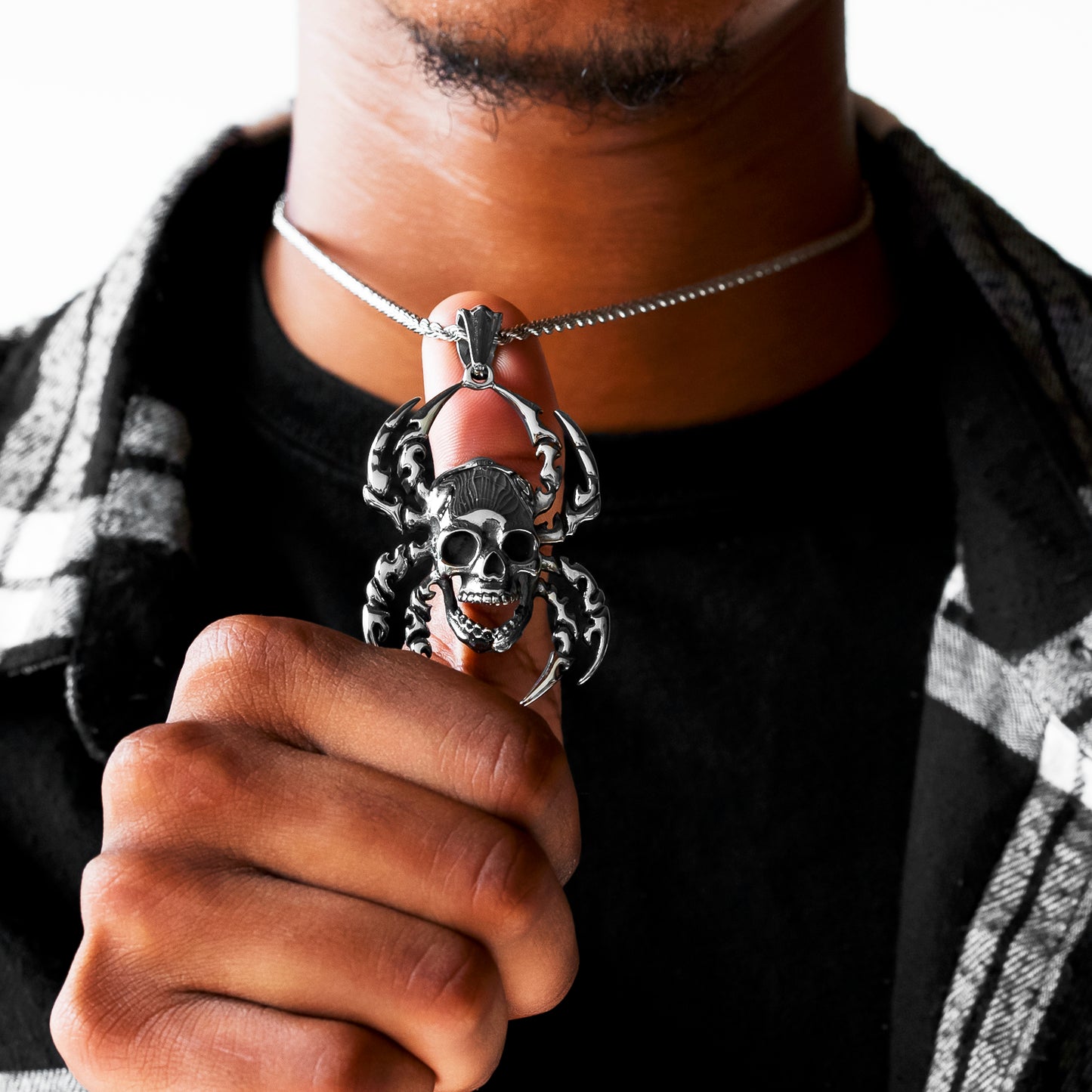 Half-Hearted-spider-skull-necklace-pendant-Stainless-Steel-rope-chain