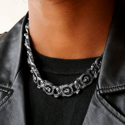 Half Hearted Skull Link Choker Chain